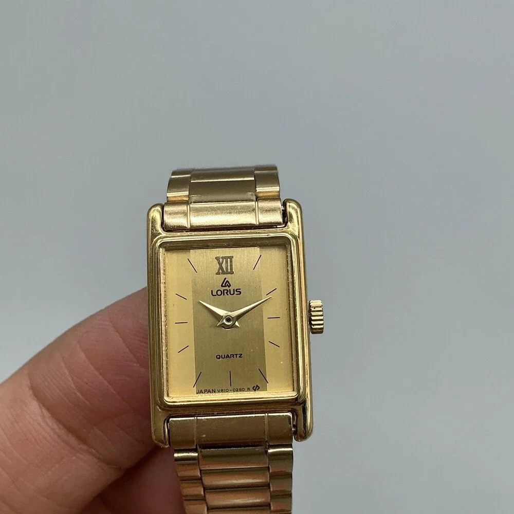 Vintage Lorus V810 Womens Watch 16mm Gold Dial Gold Tone Bracelet New Battery